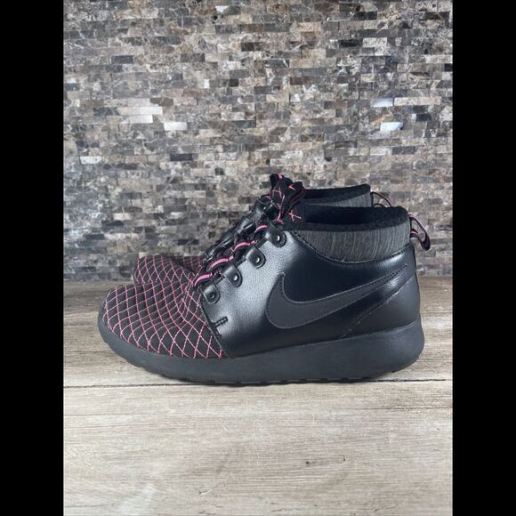 Nike Roshe One Mid Black Pink Leather Sneakers Size 7Y Womens 8.5 807576 001 - Picture 4 of 8